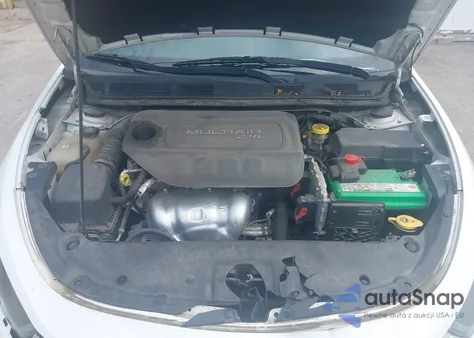 2015 Dodge Dart Sxt из США, поврежденный, VIN 1C3CDFBB8FD364806